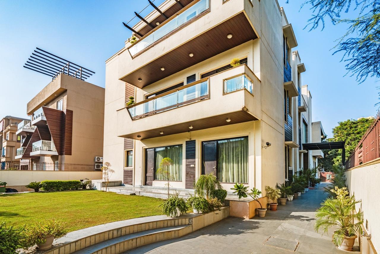Royal Residence Mg Road 구르가온 외부 사진