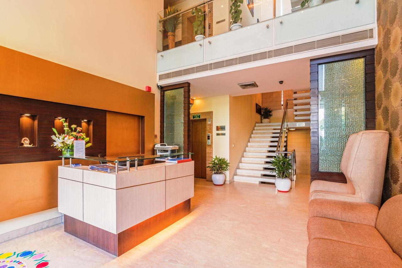 Royal Residence Mg Road 구르가온 외부 사진