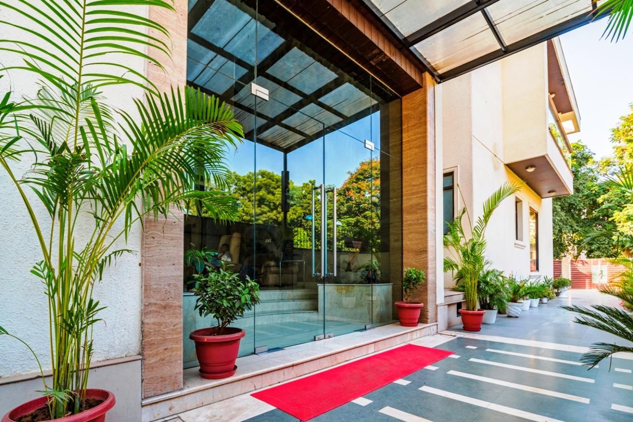 Royal Residence Mg Road 구르가온 외부 사진